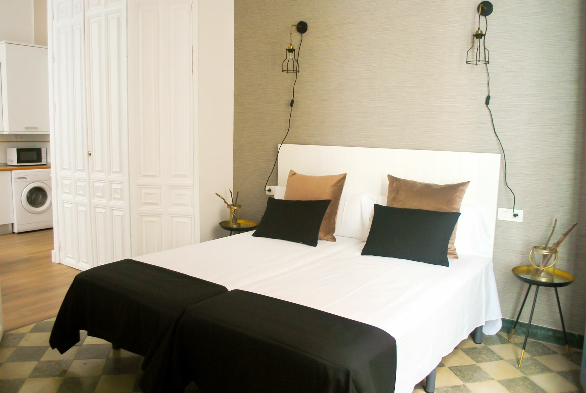 Apartament Living4malaga Marques De Guadiaro 1878 *